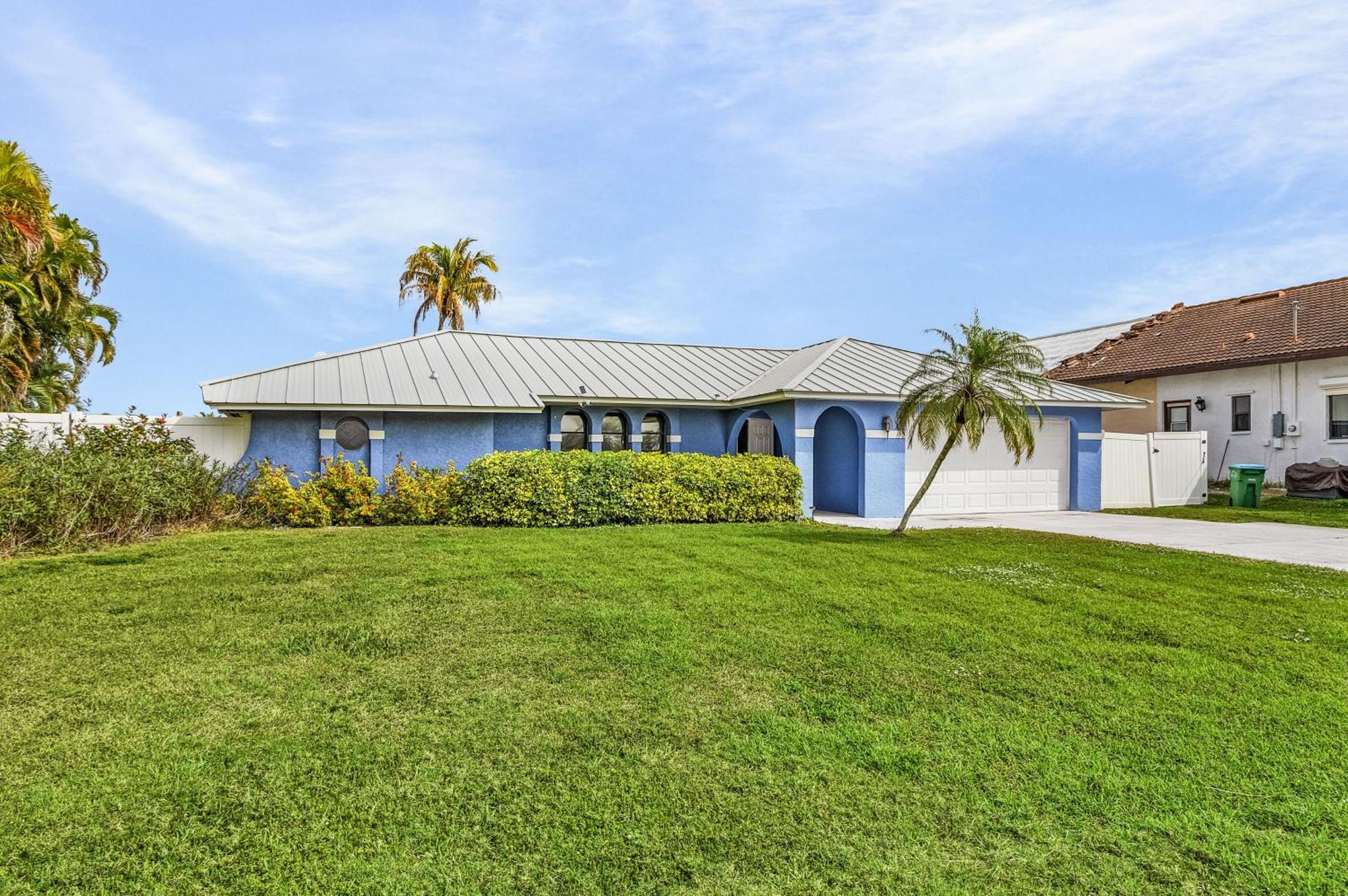 Canal-Front Oasis With Dock And Kayaks In Cape Coral! Exterior foto